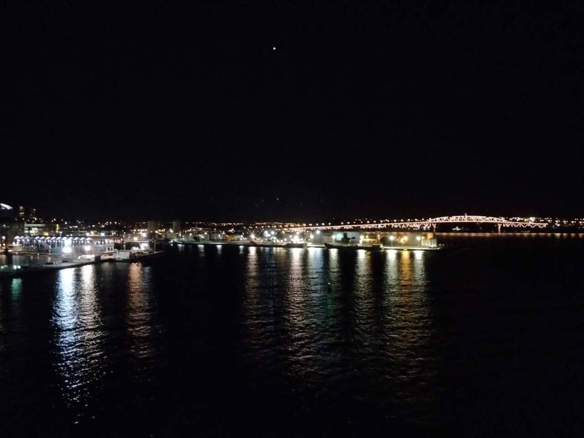 Qv Waterfront Apt With Ac Wifi And Parking Auckland Extérieur photo
